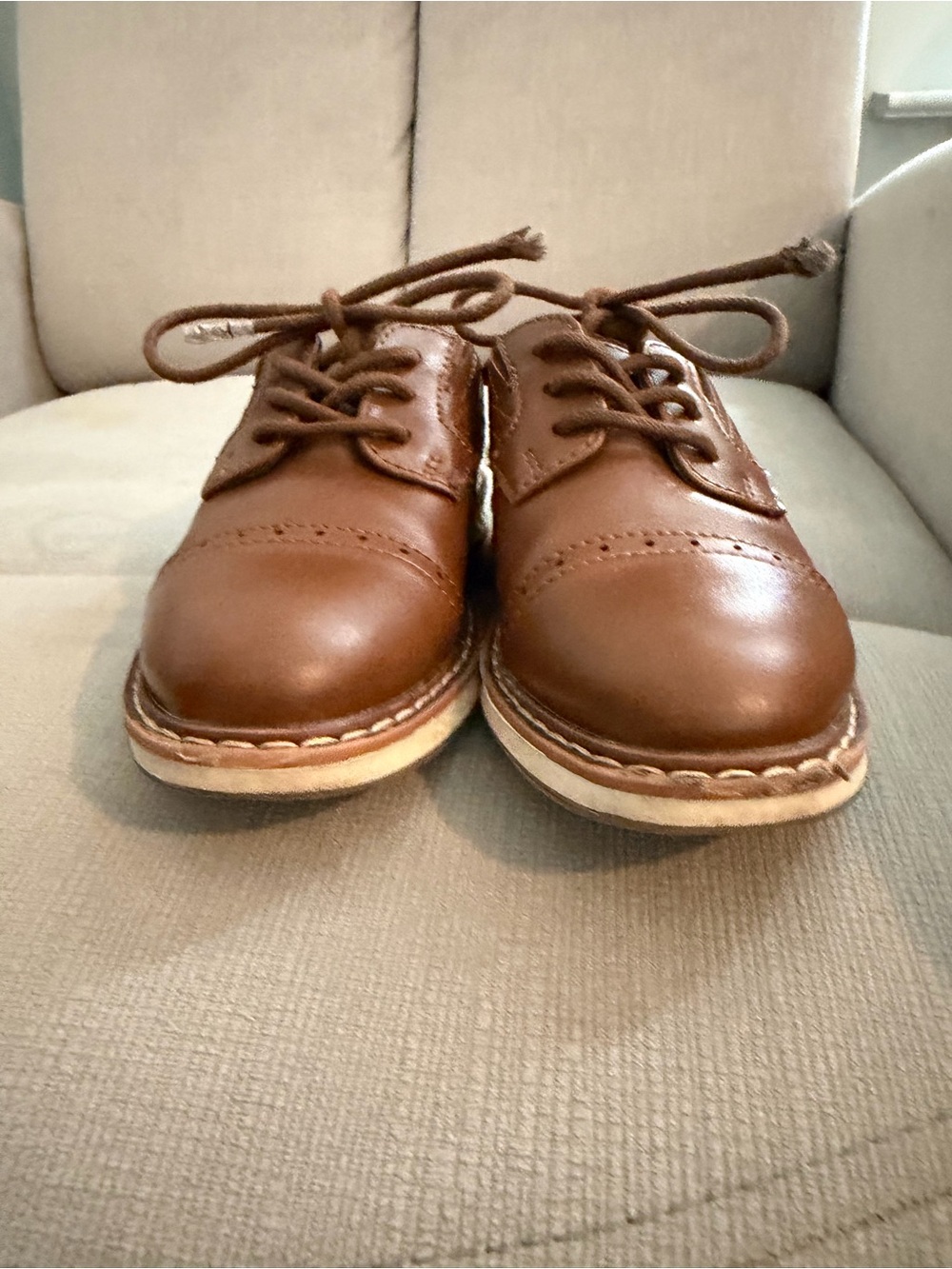 Stafford Tan Brown Leather Lace-Up Derbys